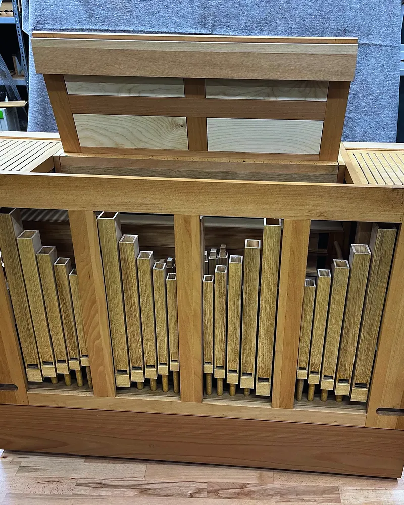 Truhenorgel für Continuo mit zwei Registern